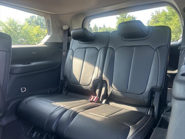used 2021 Jeep Grand Cherokee L car, priced at $31,990