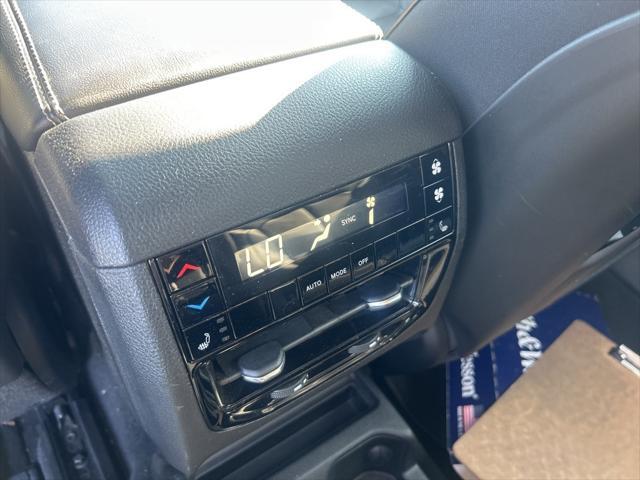 used 2021 Jeep Grand Cherokee L car, priced at $31,990