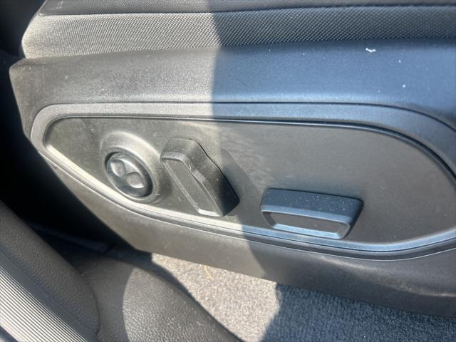 used 2021 Jeep Grand Cherokee L car, priced at $31,990