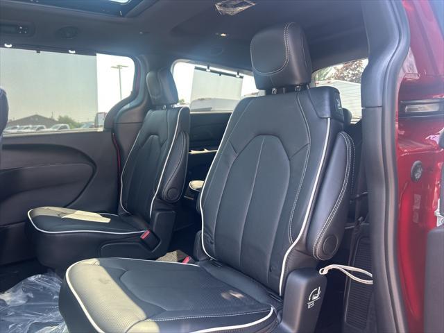 new 2025 Chrysler Pacifica car, priced at $56,247