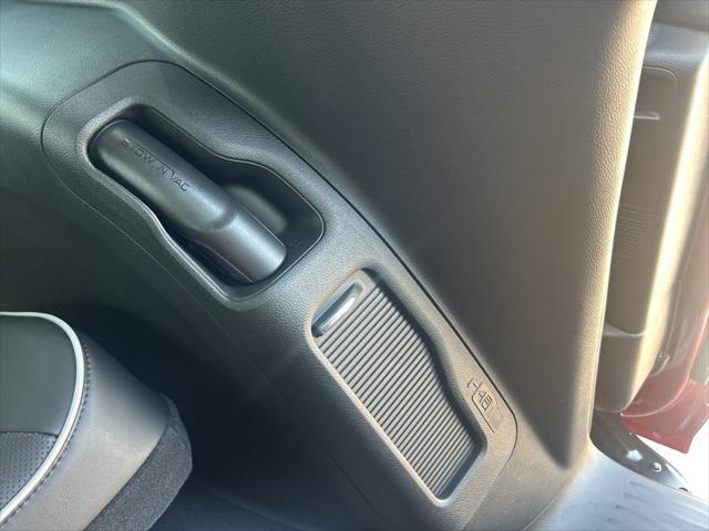 new 2025 Chrysler Pacifica car, priced at $56,247