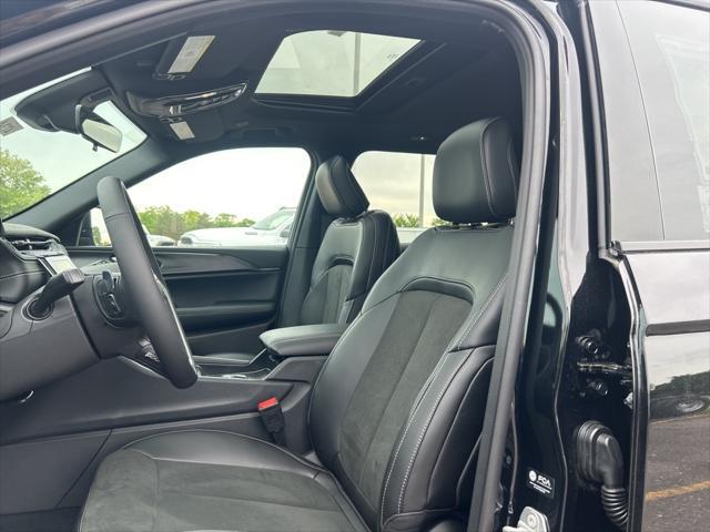 new 2025 Jeep Grand Cherokee car, priced at $42,497
