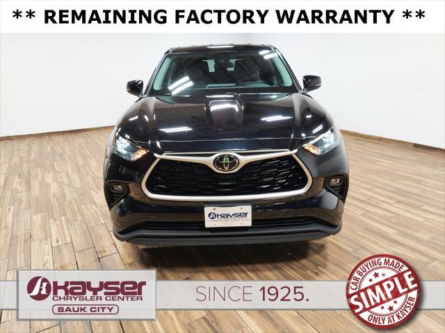 used 2022 Toyota Highlander car, priced at $33,850
