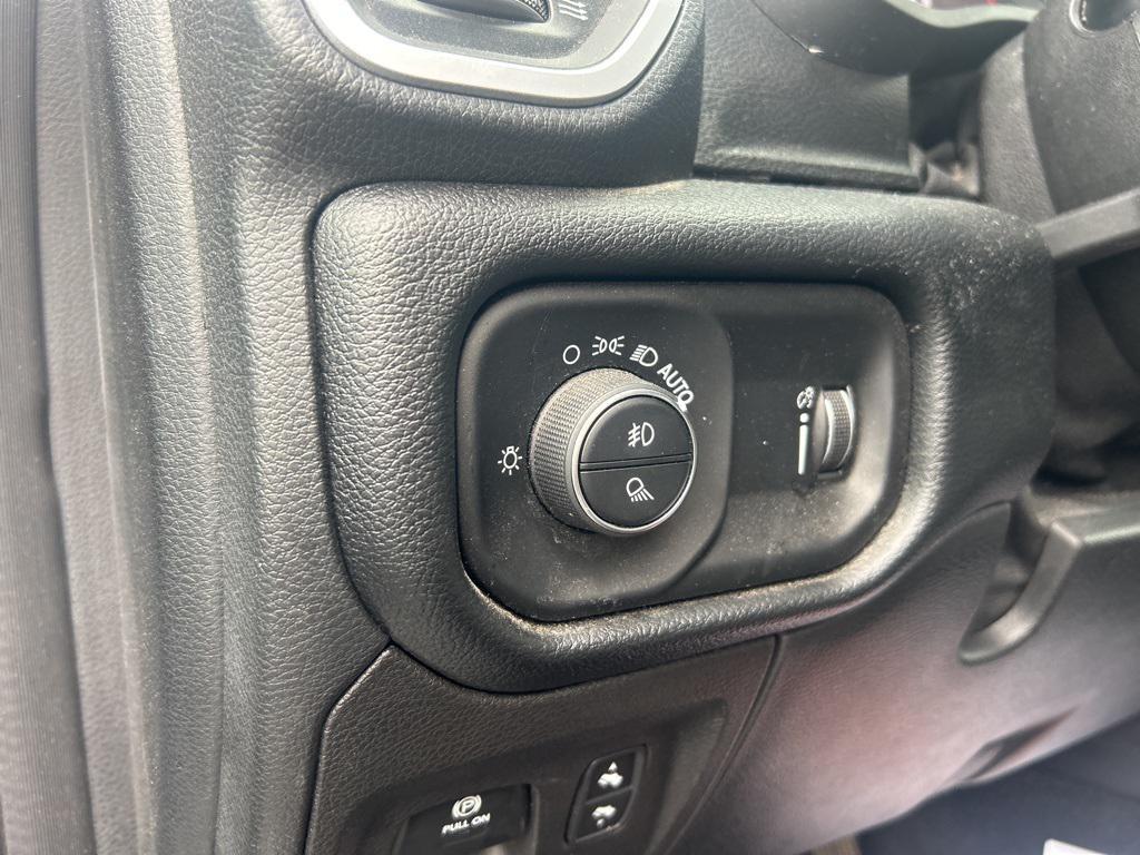 used 2022 Ram 1500 car, priced at $35,844