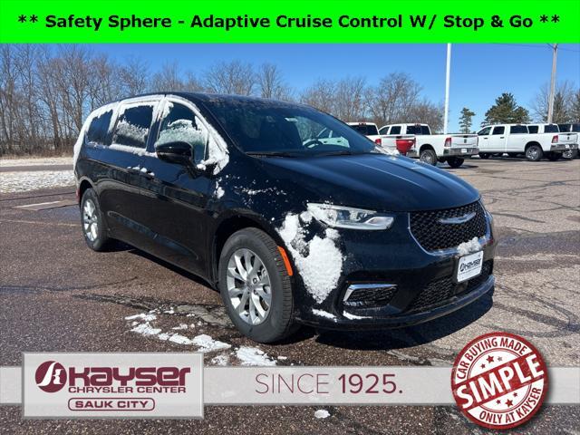 new 2025 Chrysler Pacifica car, priced at $45,420