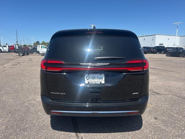 new 2025 Chrysler Pacifica car, priced at $45,178