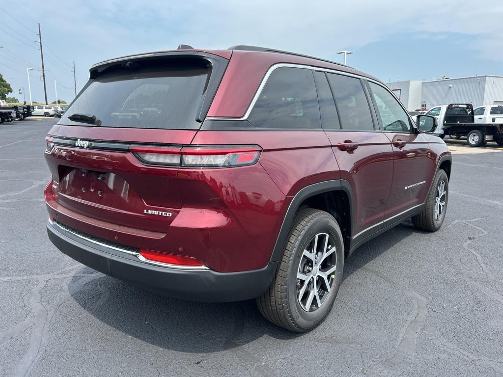 new 2025 Jeep Grand Cherokee car, priced at $50,270