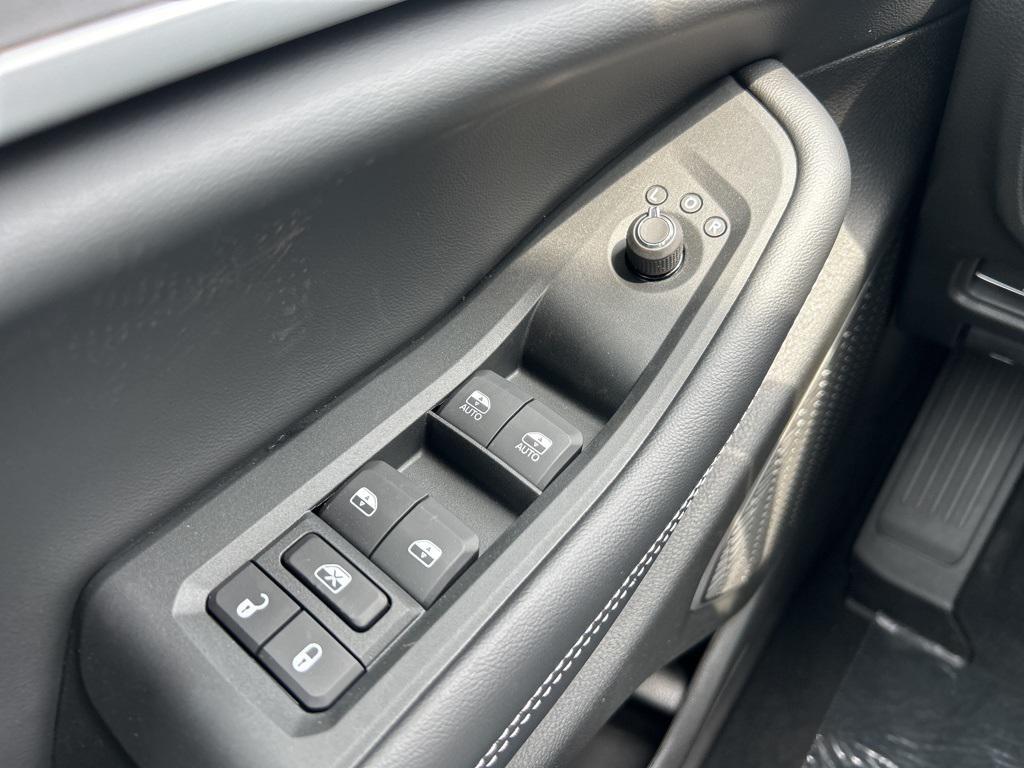 new 2025 Jeep Grand Cherokee car, priced at $47,270