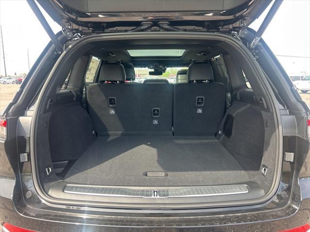 new 2025 Jeep Grand Cherokee car, priced at $61,542
