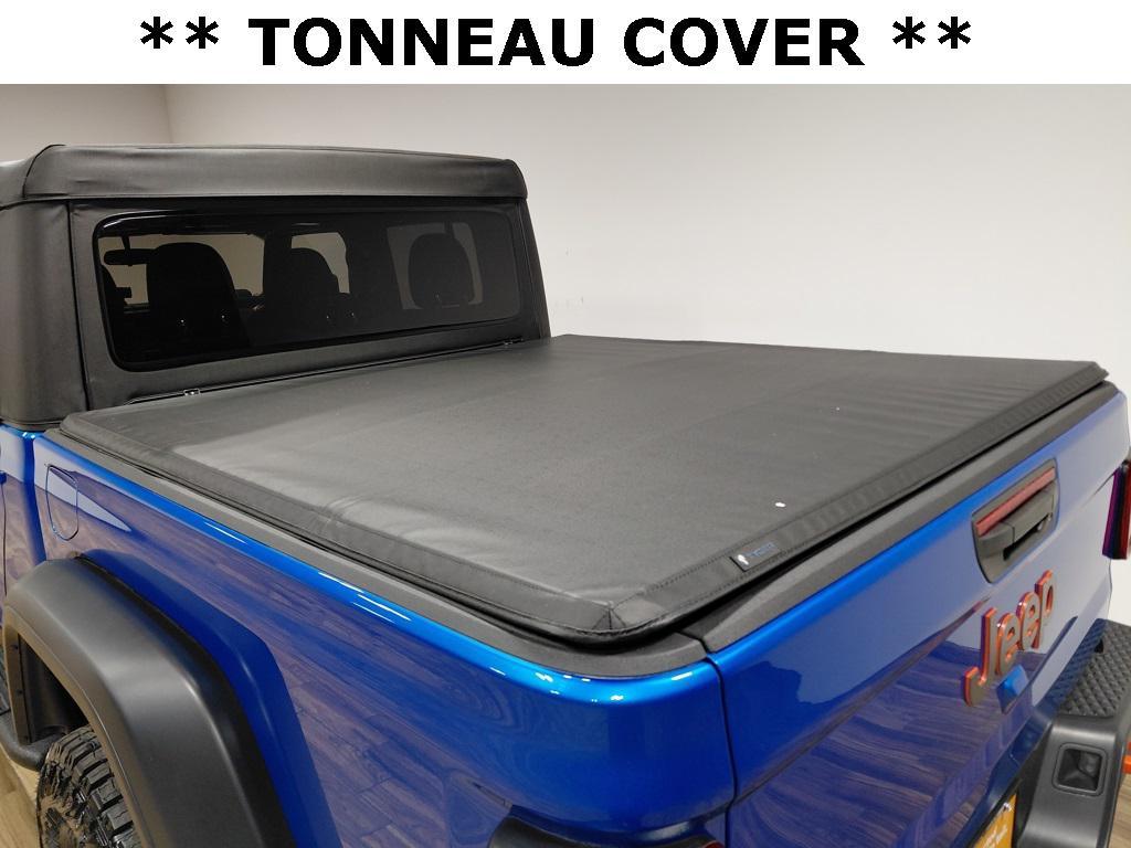 used 2021 Jeep Gladiator car, priced at $33,991