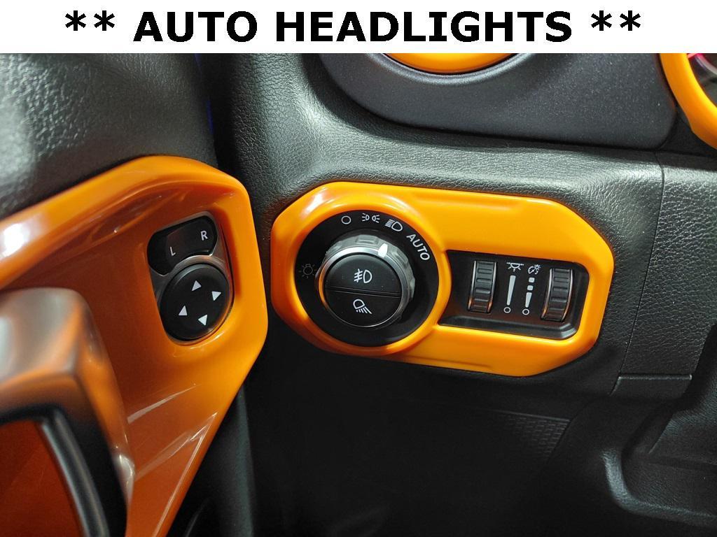 used 2021 Jeep Gladiator car, priced at $33,991