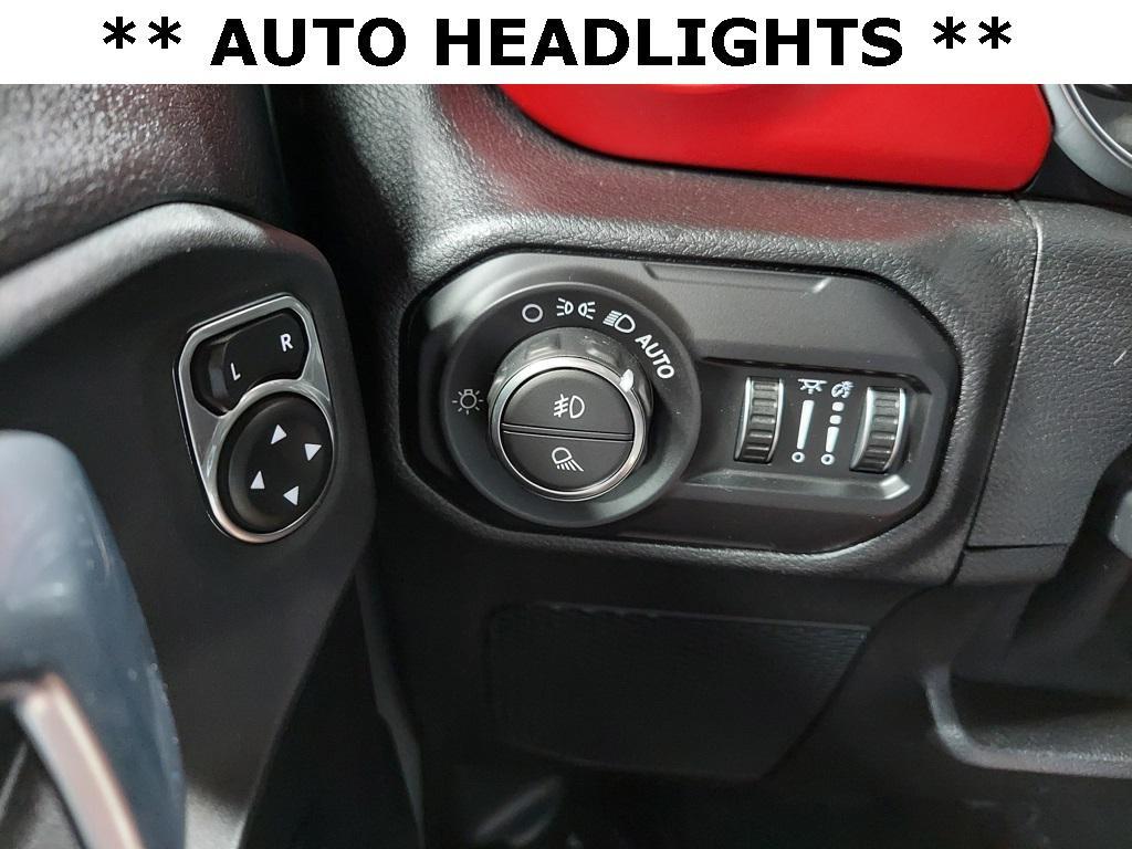 used 2021 Jeep Gladiator car, priced at $33,800