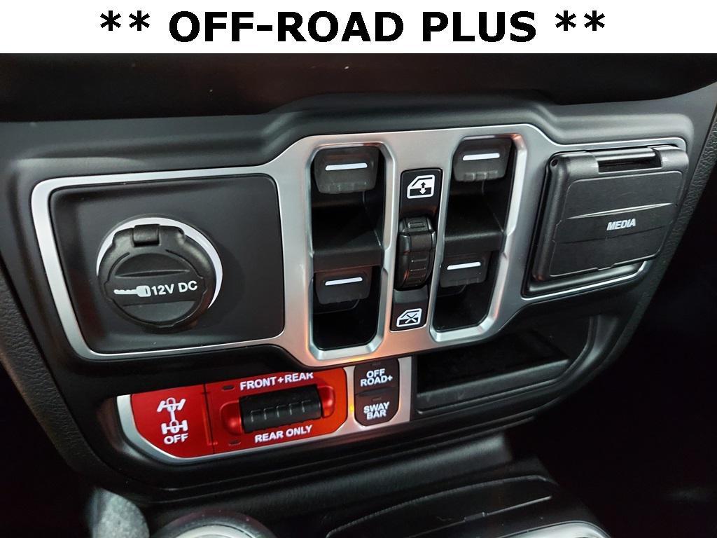 used 2021 Jeep Gladiator car, priced at $33,800