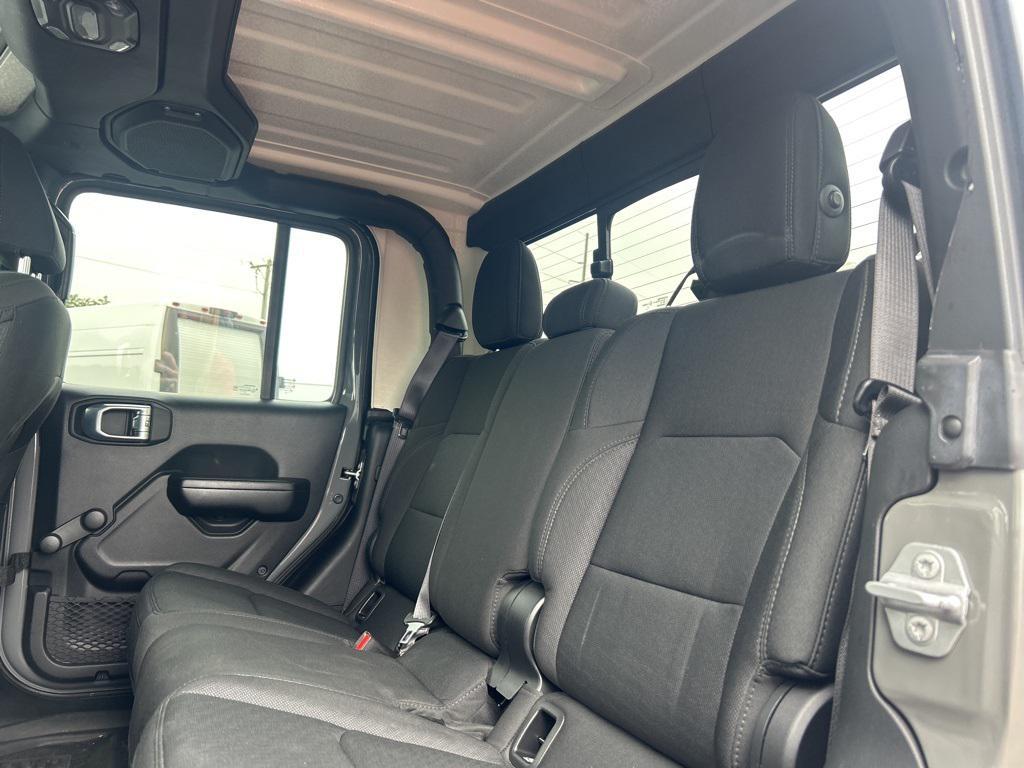 used 2021 Jeep Gladiator car, priced at $32,727