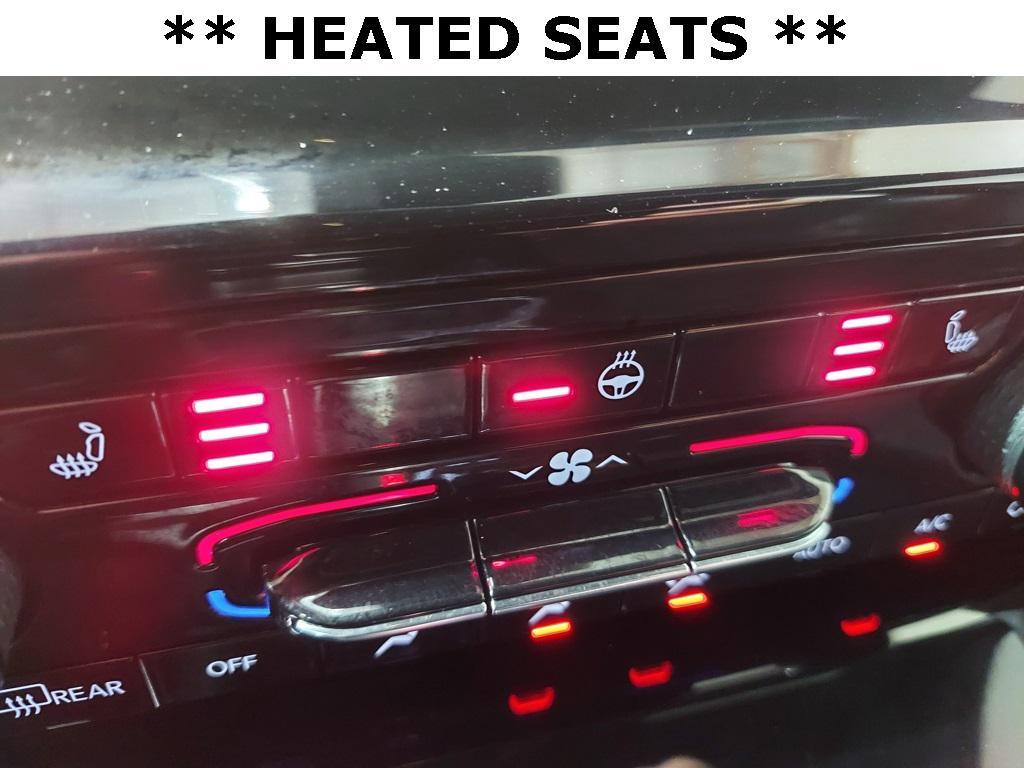 used 2023 Jeep Grand Cherokee car, priced at $32,944