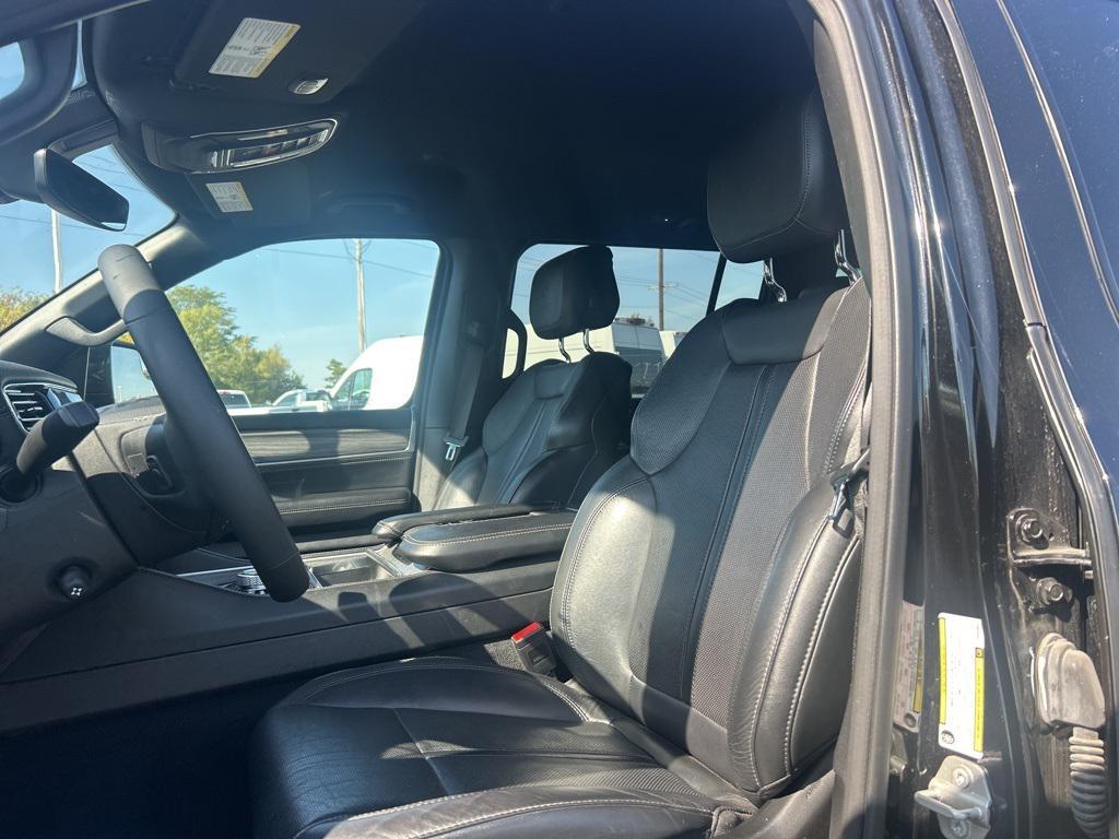 used 2023 Jeep Wagoneer L car, priced at $39,998