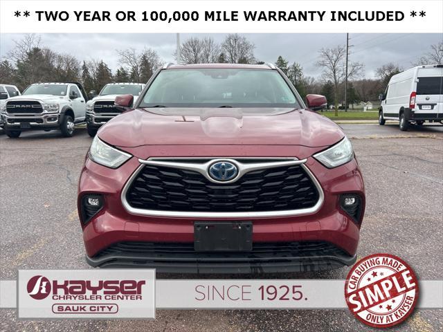 used 2020 Toyota Highlander Hybrid car, priced at $30,750