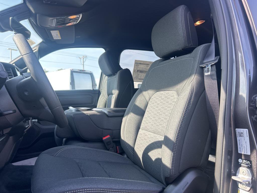 new 2025 Ram 1500 car, priced at $43,969
