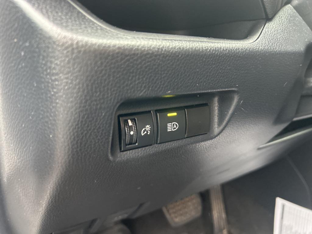 used 2020 Toyota RAV4 car, priced at $22,999