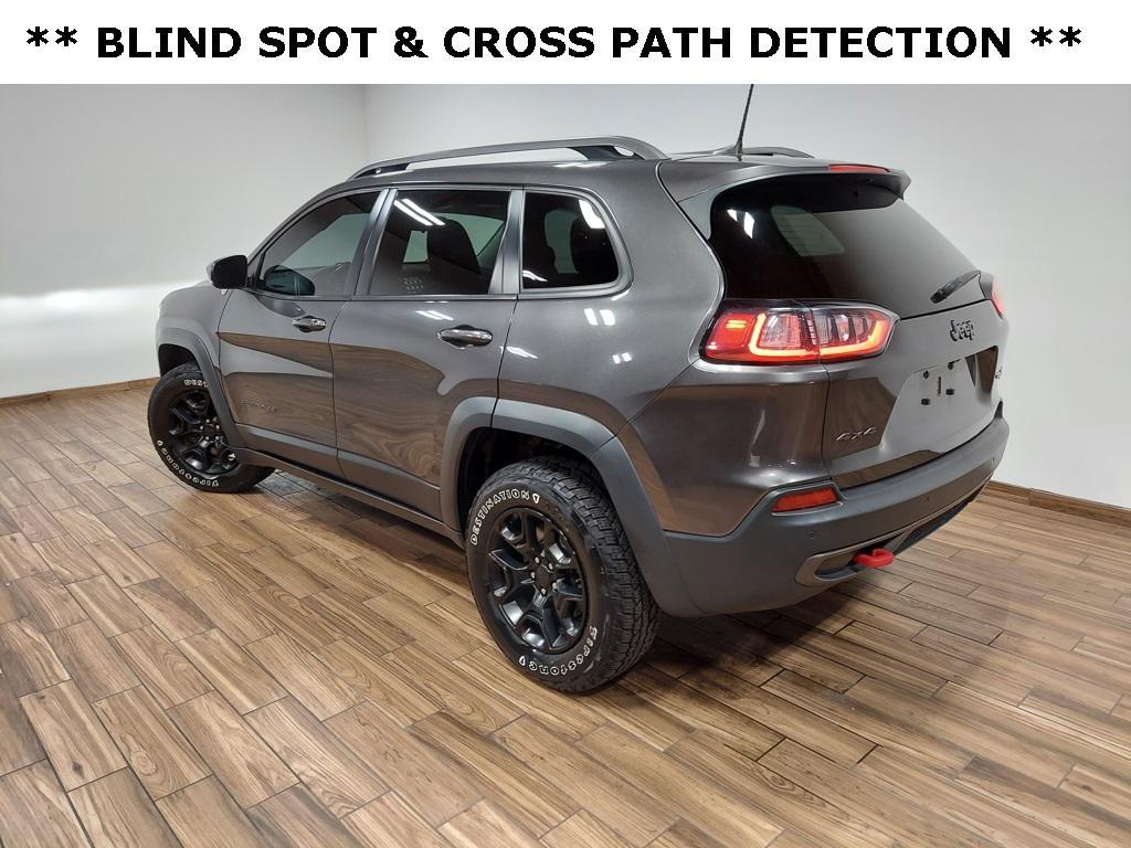 used 2019 Jeep Cherokee car, priced at $12,997