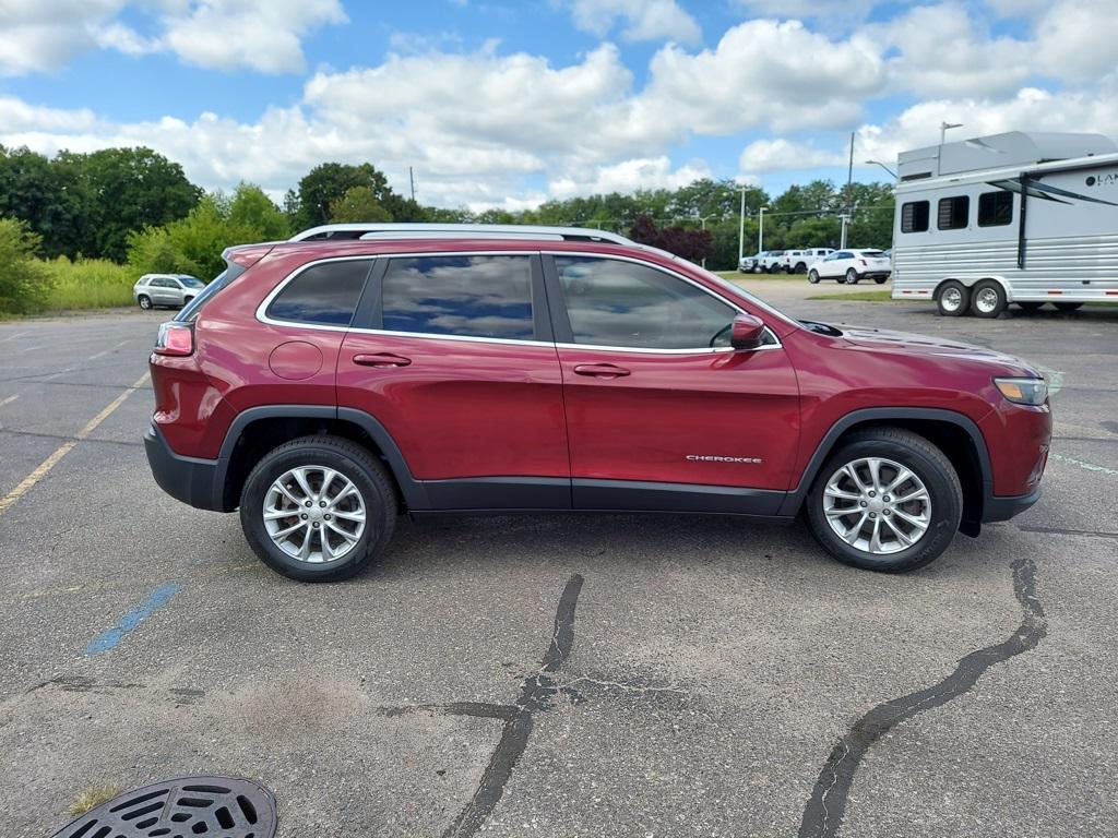 used 2019 Jeep Cherokee car, priced at $15,997