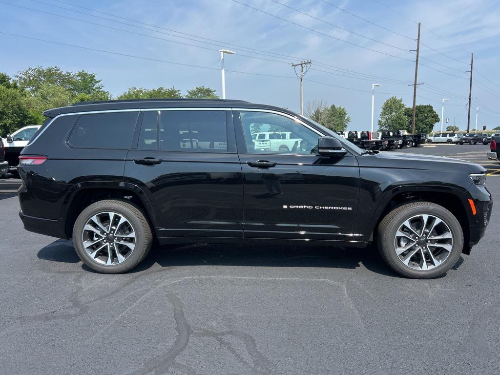new 2025 Jeep Grand Cherokee L car, priced at $60,043