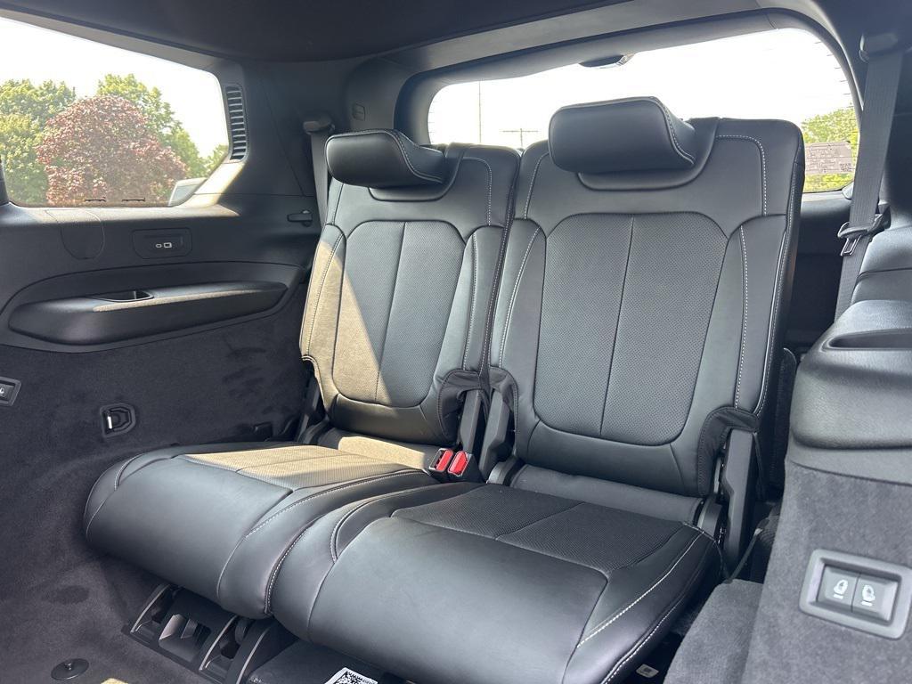 new 2025 Jeep Grand Cherokee L car, priced at $60,043