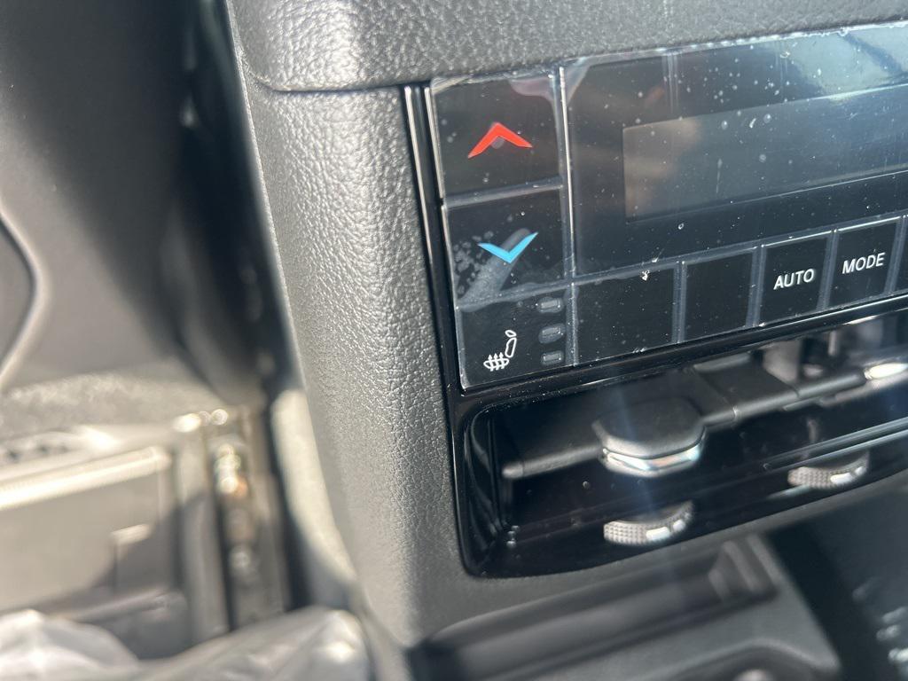 new 2025 Jeep Grand Cherokee L car, priced at $42,918