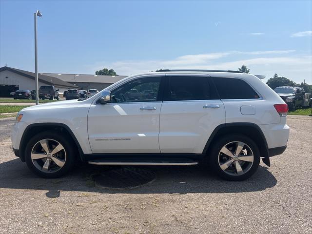 used 2015 Jeep Grand Cherokee car, priced at $12,300