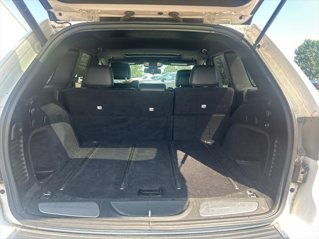 used 2015 Jeep Grand Cherokee car, priced at $12,300