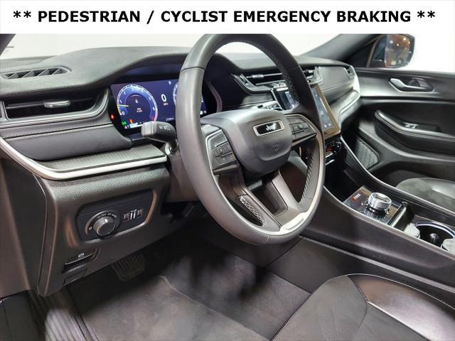 used 2024 Jeep Grand Cherokee car, priced at $35,496