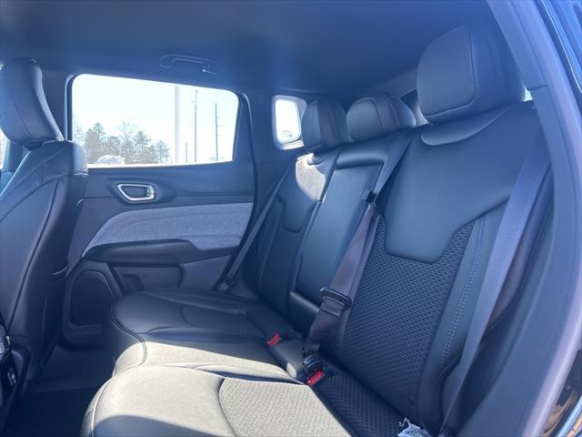 new 2025 Jeep Compass car, priced at $27,860
