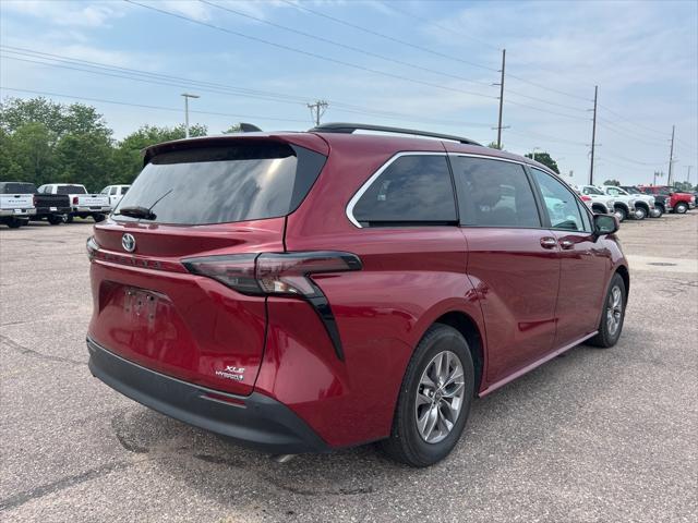 used 2023 Toyota Sienna car, priced at $41,493