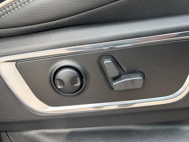 new 2025 Ram 1500 car, priced at $66,285