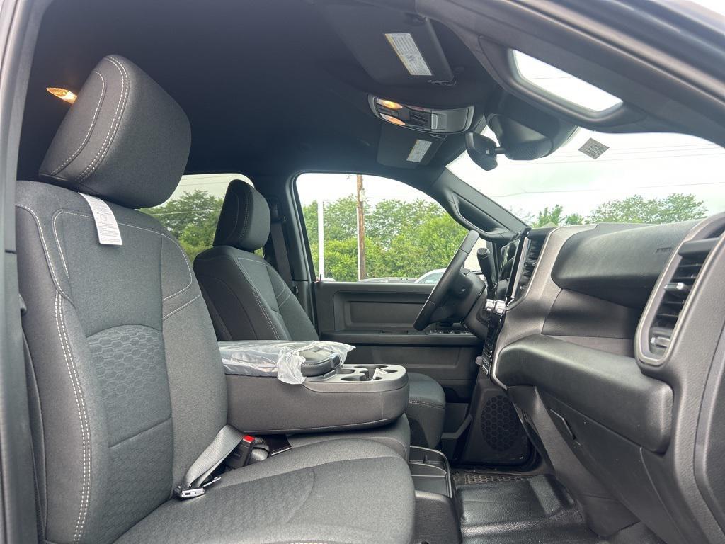 new 2025 Ram 2500 car, priced at $51,061