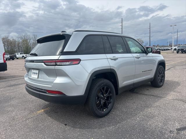 new 2025 Jeep Grand Cherokee car, priced at $40,977