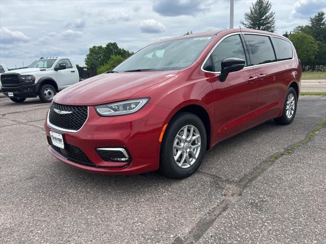 new 2025 Chrysler Pacifica car, priced at $43,113