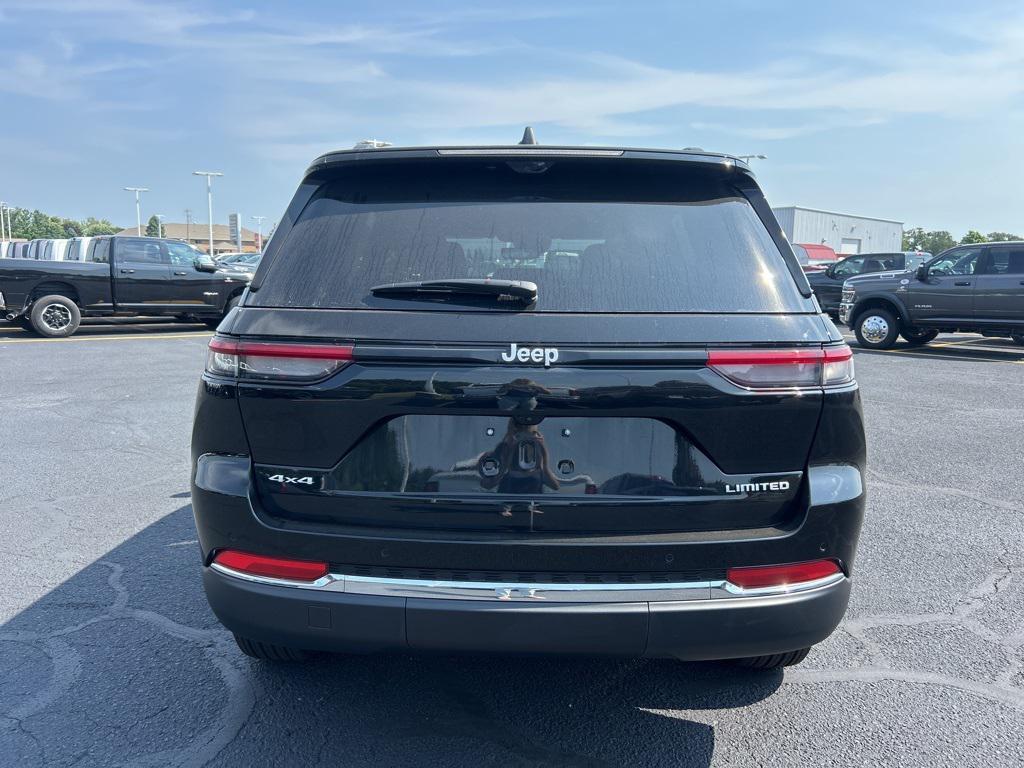 new 2025 Jeep Grand Cherokee car, priced at $48,770