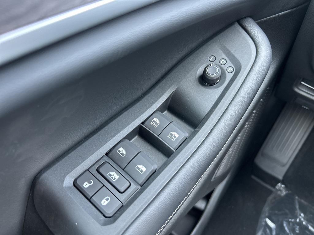 new 2025 Jeep Grand Cherokee car, priced at $48,770