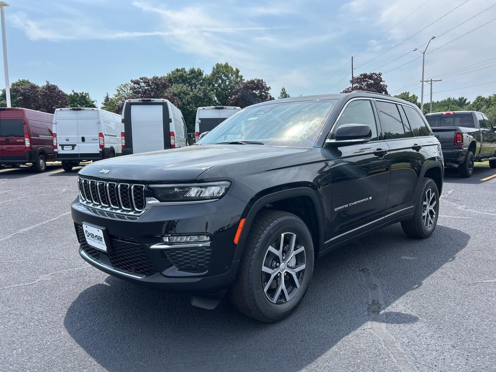 new 2025 Jeep Grand Cherokee car, priced at $50,310