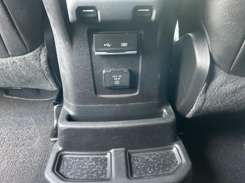 used 2019 Jeep Wrangler Unlimited car, priced at $27,900