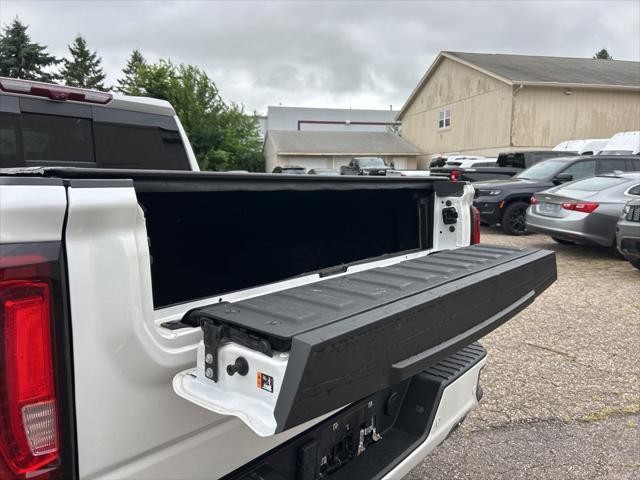 used 2022 GMC Sierra 1500 car, priced at $44,900