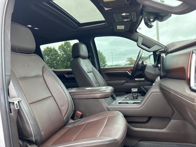 used 2022 GMC Sierra 1500 car, priced at $44,900