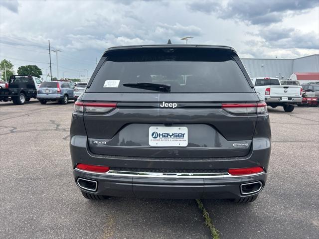 new 2025 Jeep Grand Cherokee car, priced at $60,997