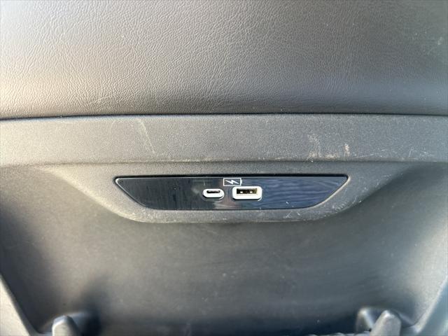 used 2023 Chrysler Pacifica car, priced at $27,990