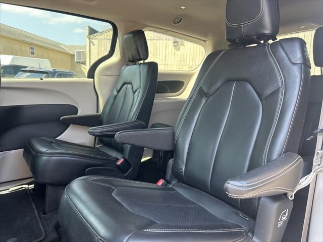 used 2023 Chrysler Pacifica car, priced at $27,990