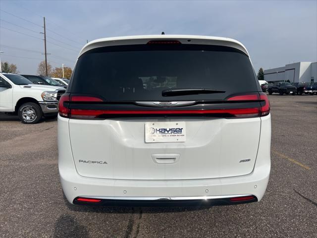 new 2025 Chrysler Pacifica car, priced at $45,140