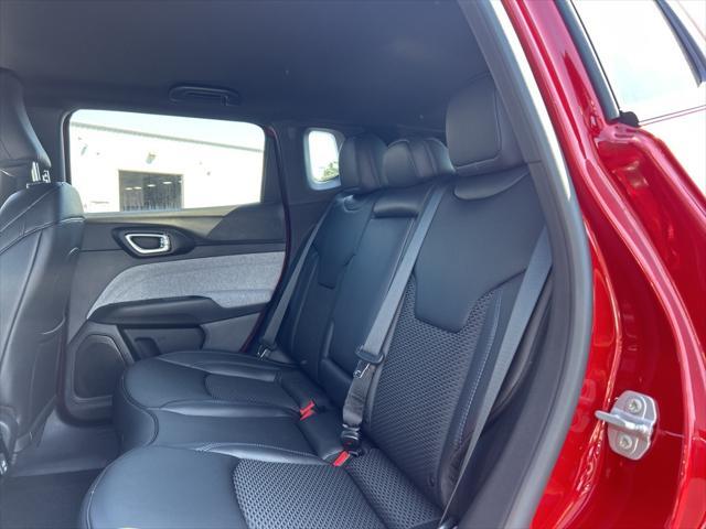 new 2025 Jeep Compass car, priced at $28,722