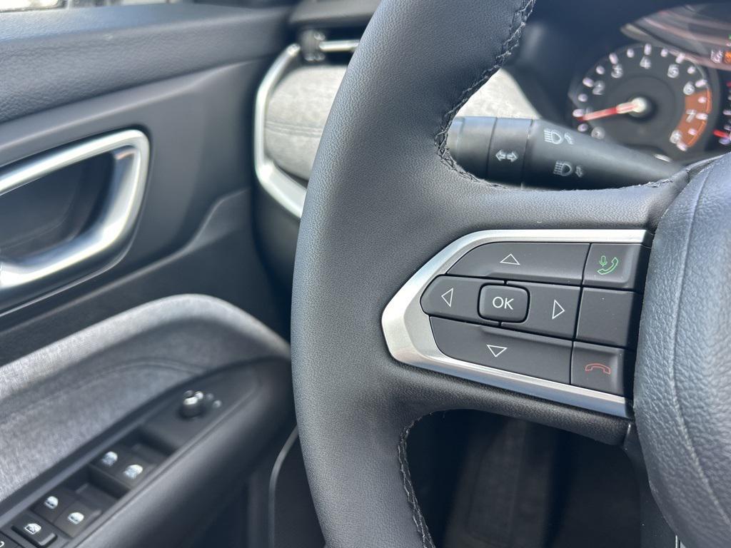 new 2025 Jeep Compass car, priced at $26,156