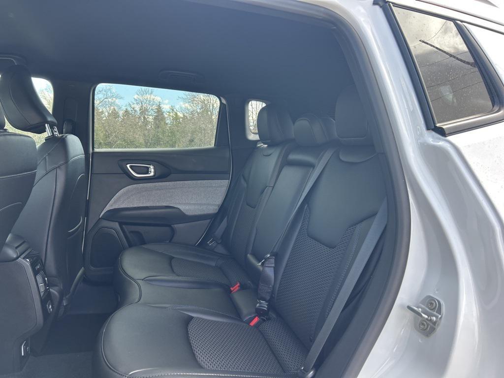 new 2025 Jeep Compass car, priced at $26,156